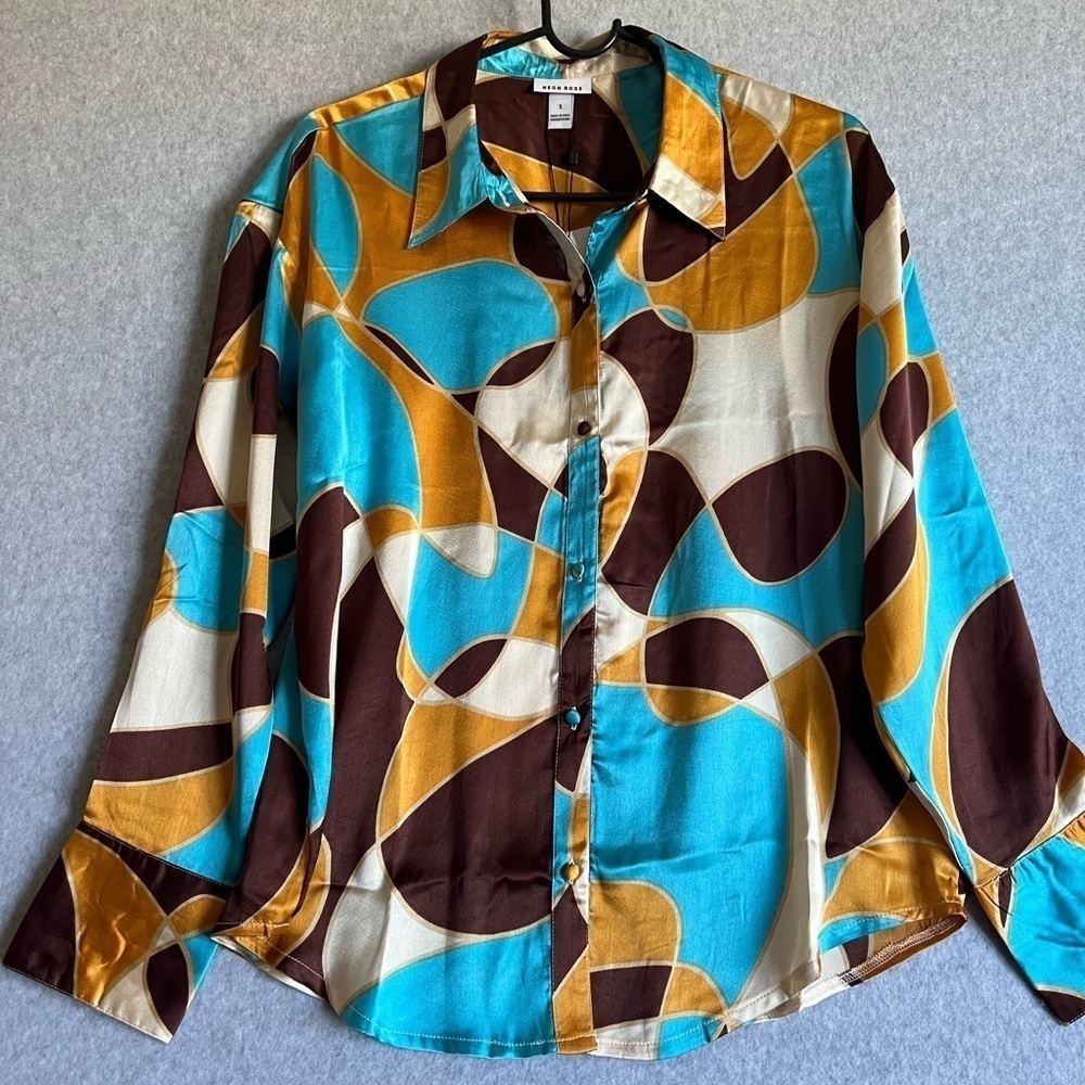 NWT Neon Rose shirt Women’s  Small Satiny